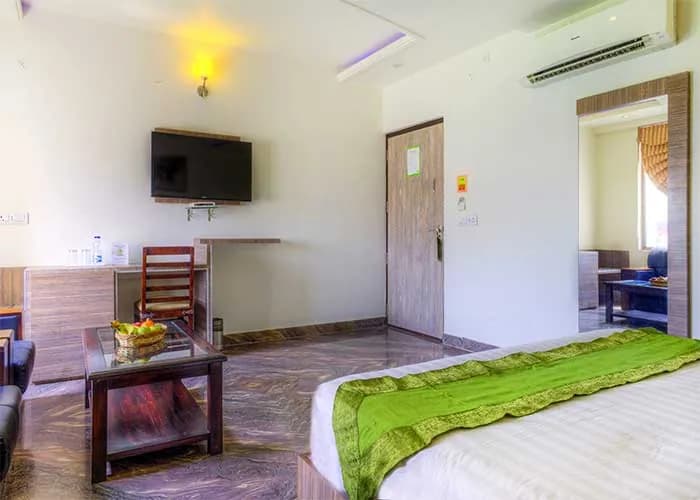 king_palace_rooms gallery image